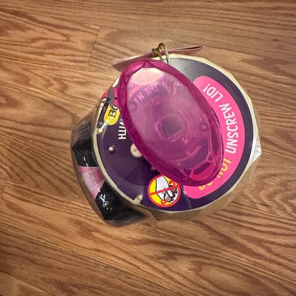 Magic Mixies Pixlings Doll- Faye the Fairy Green Diamond - Picture 5 of 5